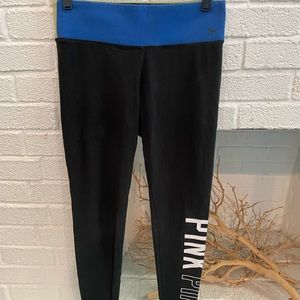 Pink yoga leggings size small, good condition.